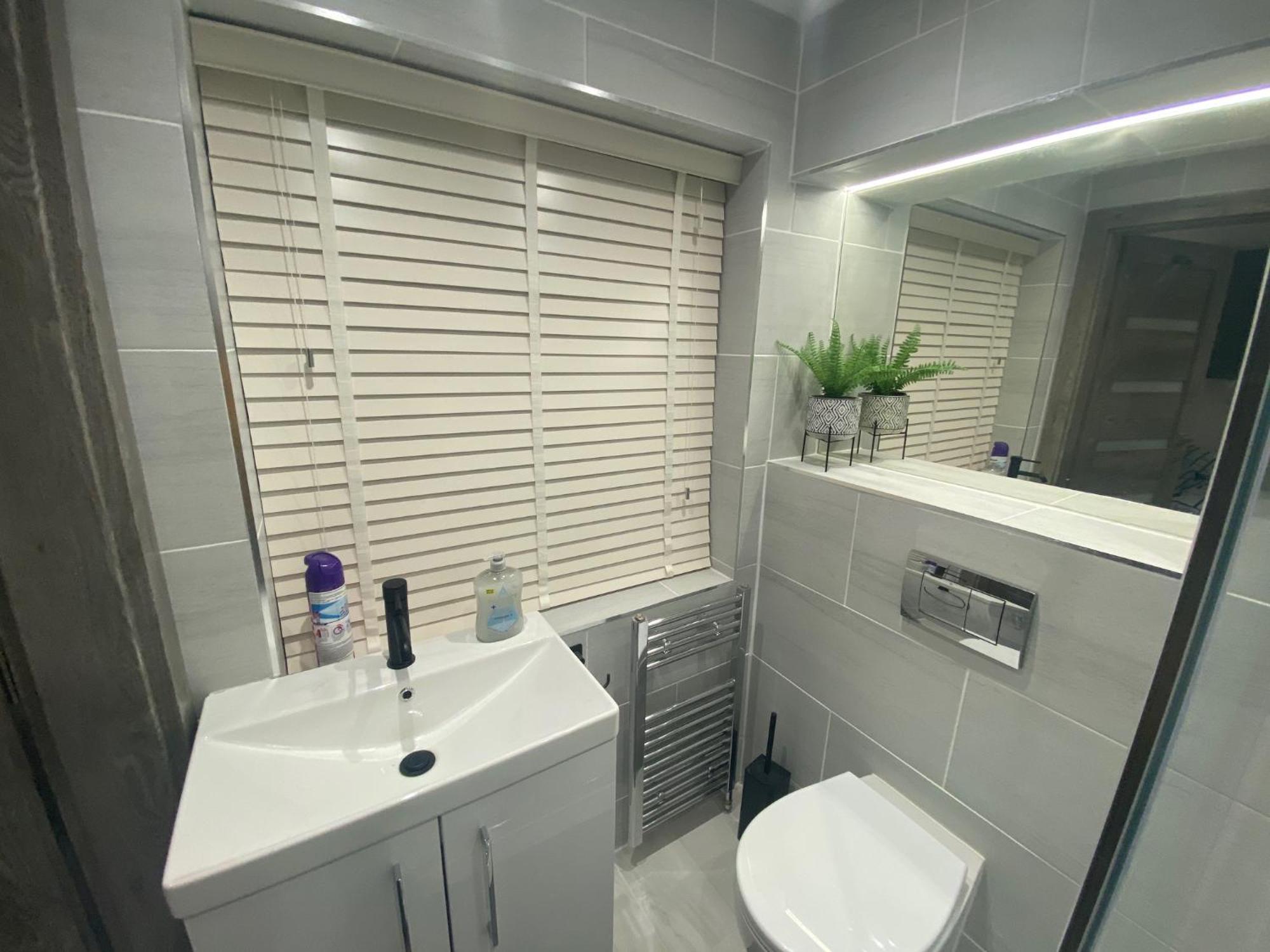 Modern Studio In Natural Surroundings برمنغهام المظهر الخارجي الصورة